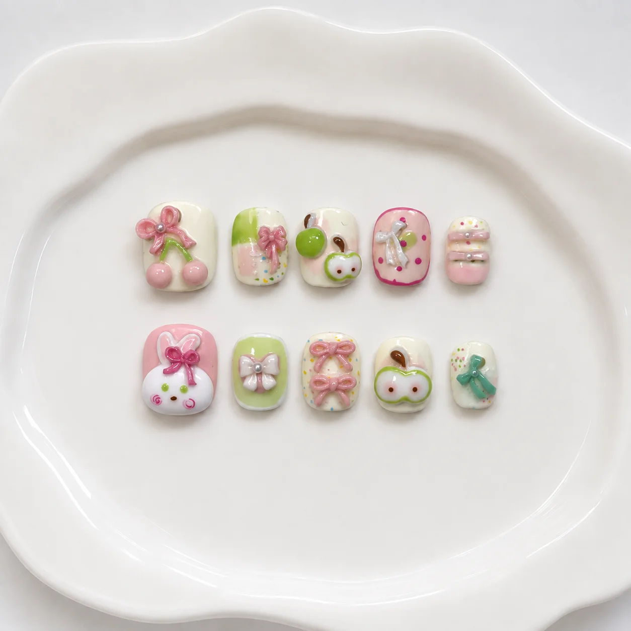 Toofufu Set 356 handmade press-on nail set