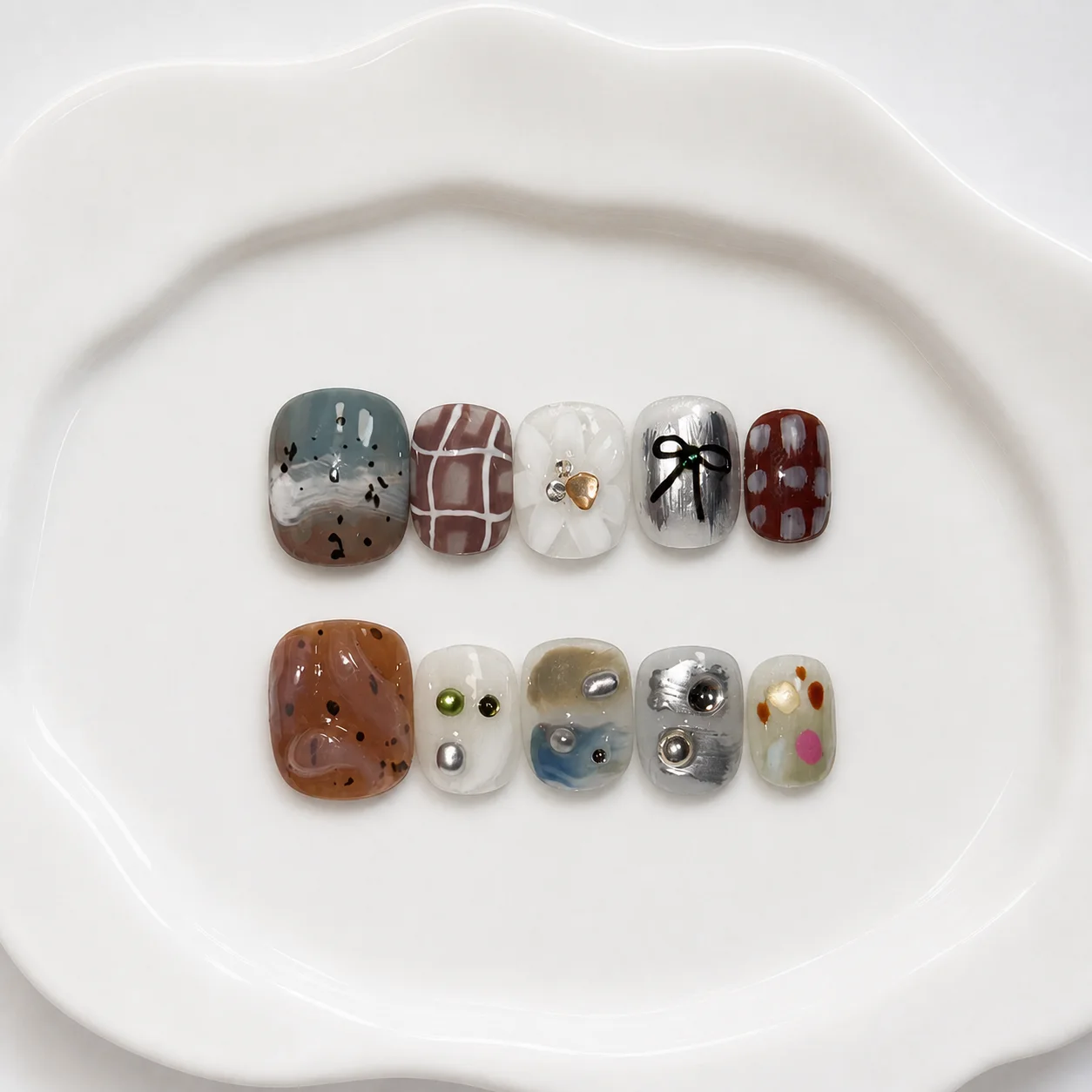 Toofufu Set 292 handmade press-on nail set