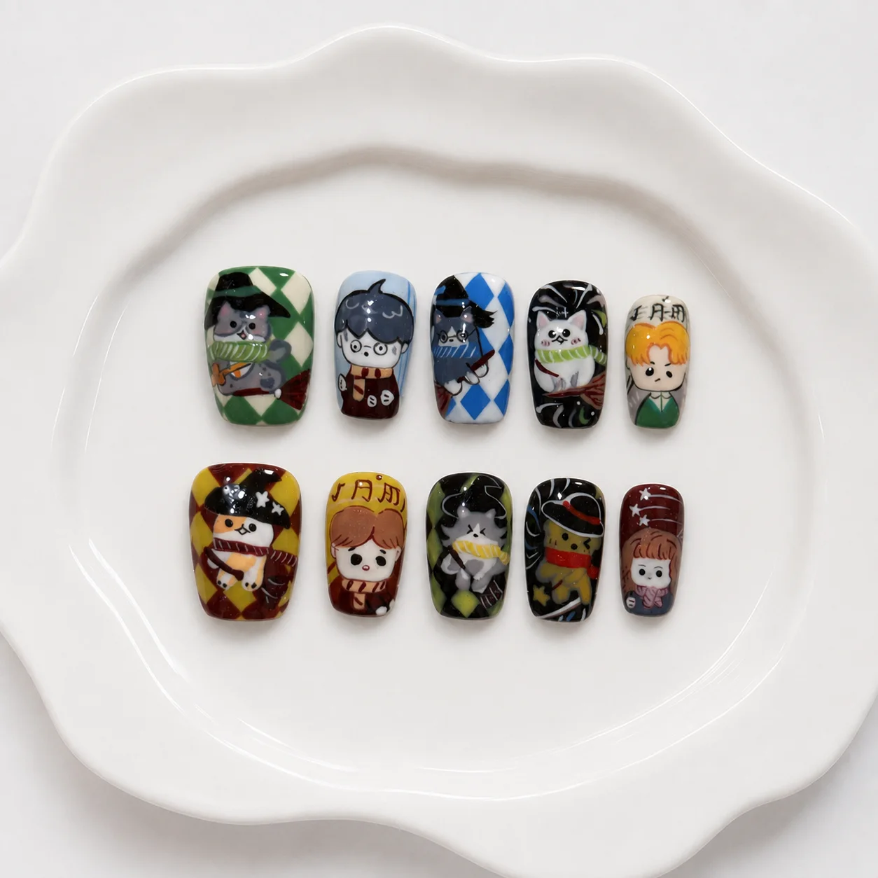 Toofufu Set 335 handmade press-on nail set