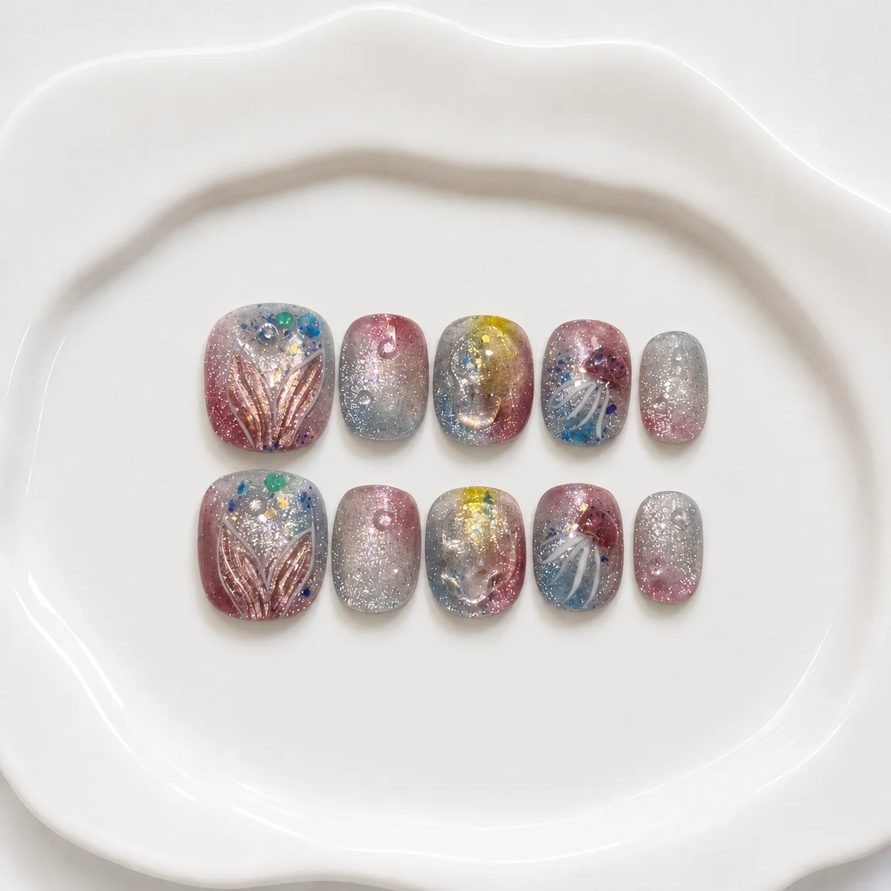 Toofufu Set 296 handmade press-on nail set